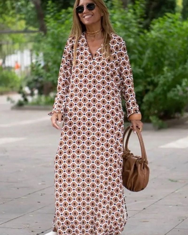 Mira – Dress with Print and Button Closure