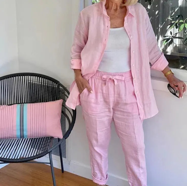 Nora – Two-piece set with blouse and trousers
