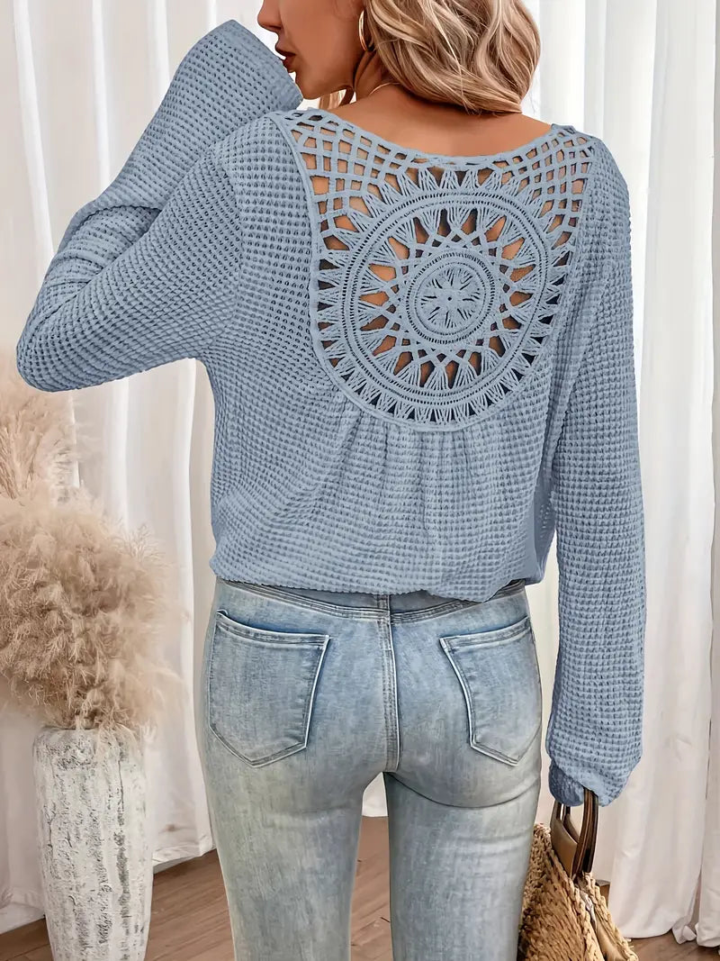 Belen - Elegant Ibiza style blouse with V-neck