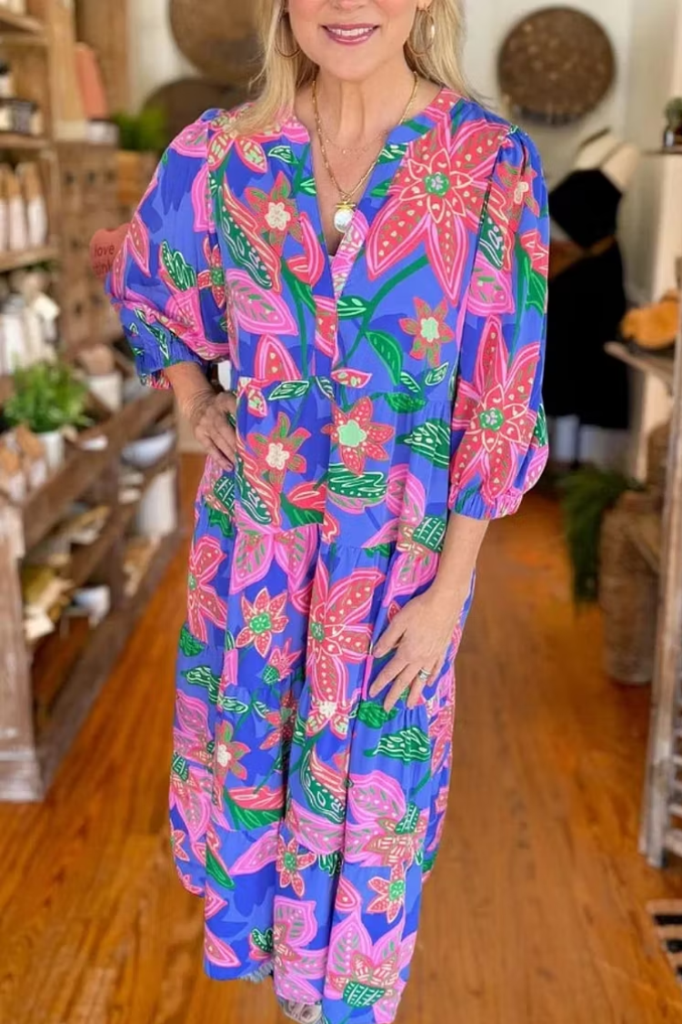 Liora – Floral dress with feminine elegance