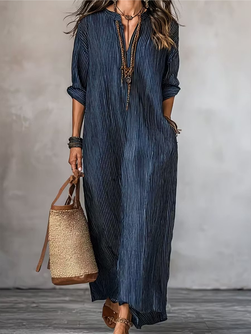 Avery – Dress with relaxed fit