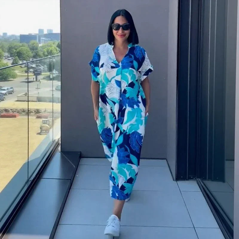 Elena – Dress with V-neck