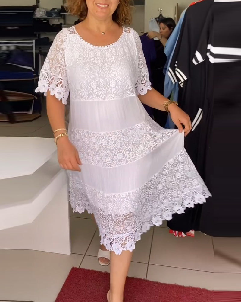 Isis - Plain lace dress with short sleeves