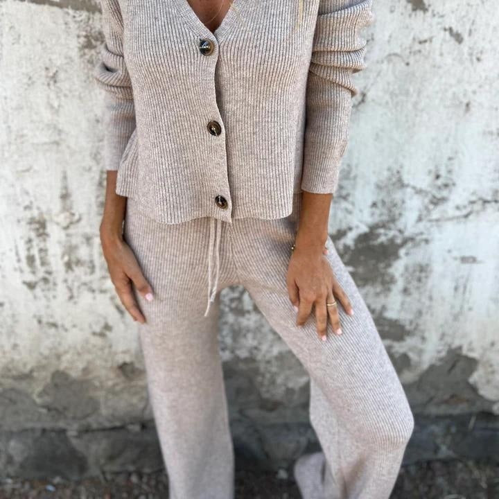 Ilse - Women's Elegant Cardigan & Pants Set