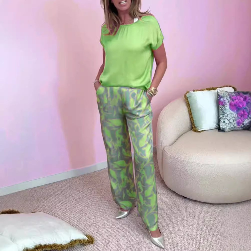 Malika - 2-Piece Set: Top & Wide Printed Pants