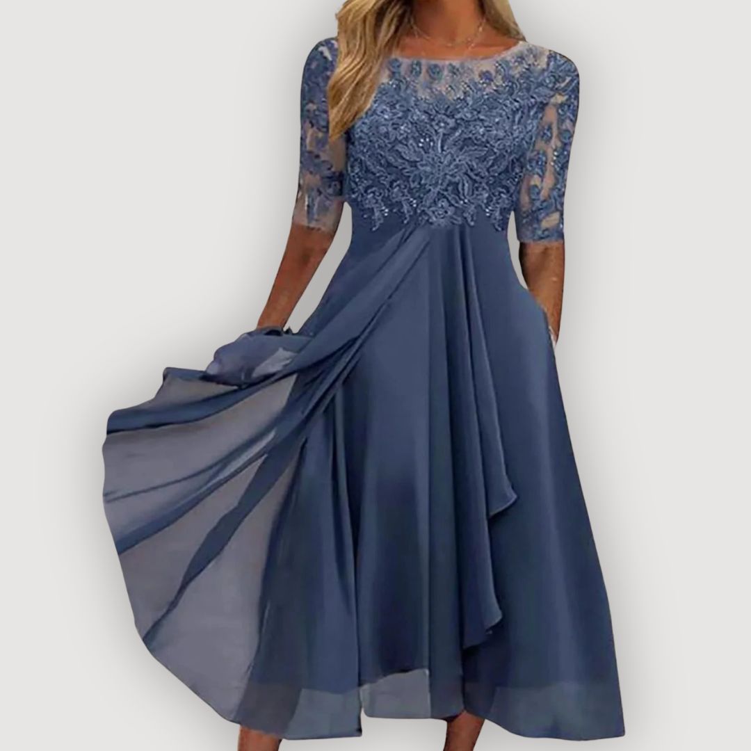 Lina – Dress with lace top and flowing skirt