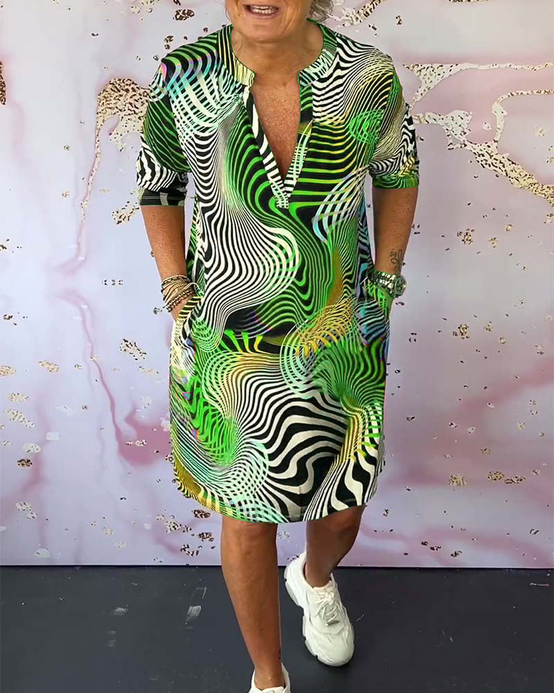 Maina - Colorful V-Neck Dress