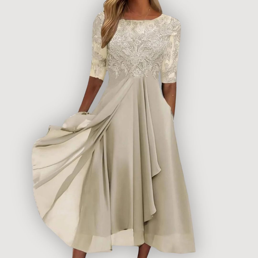 Lina – Dress with lace top and flowing skirt