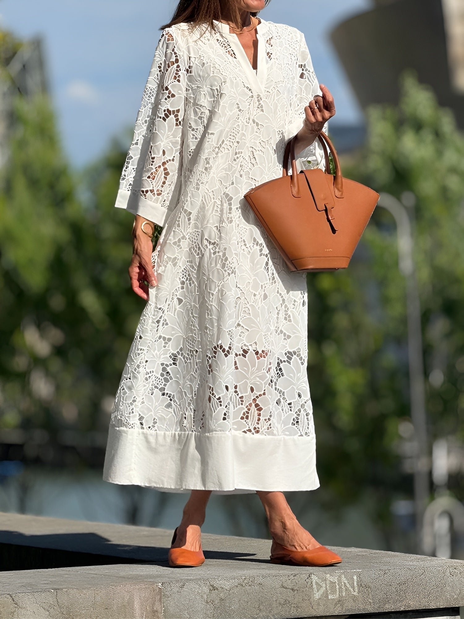 Liv - Women's Embroidered Lace Dress