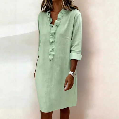 Sophie – Dress with V-neck and ruffle detail