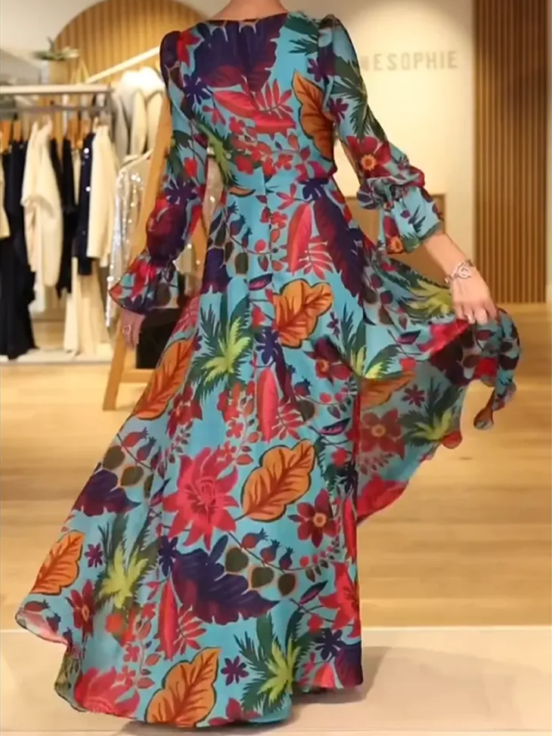 Mira – Elegant dress with V-neck