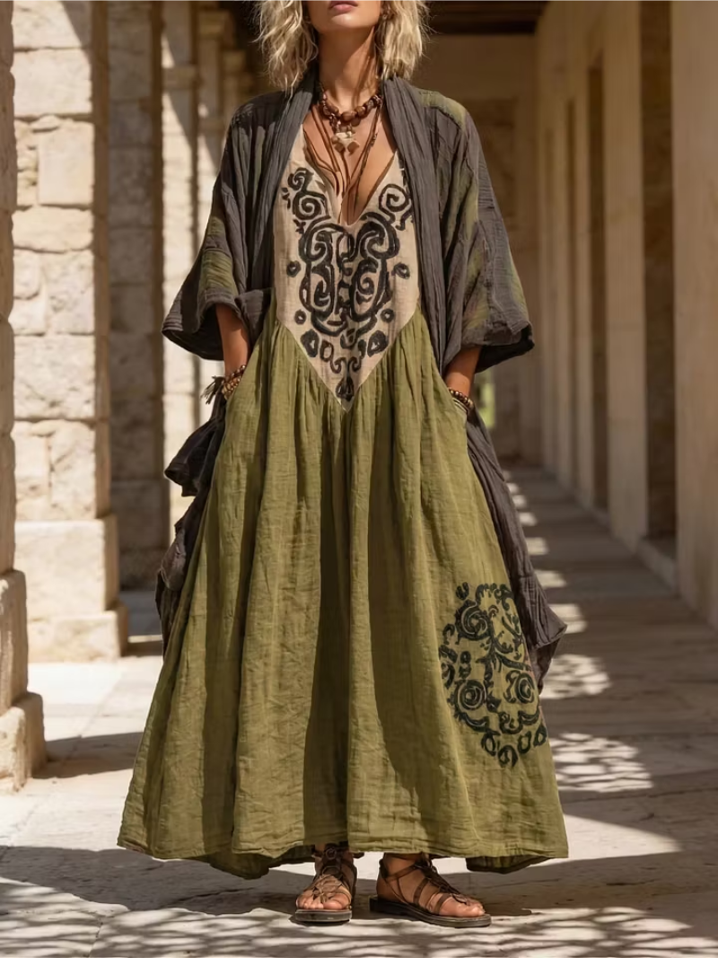 Sienna – Dress with printed details