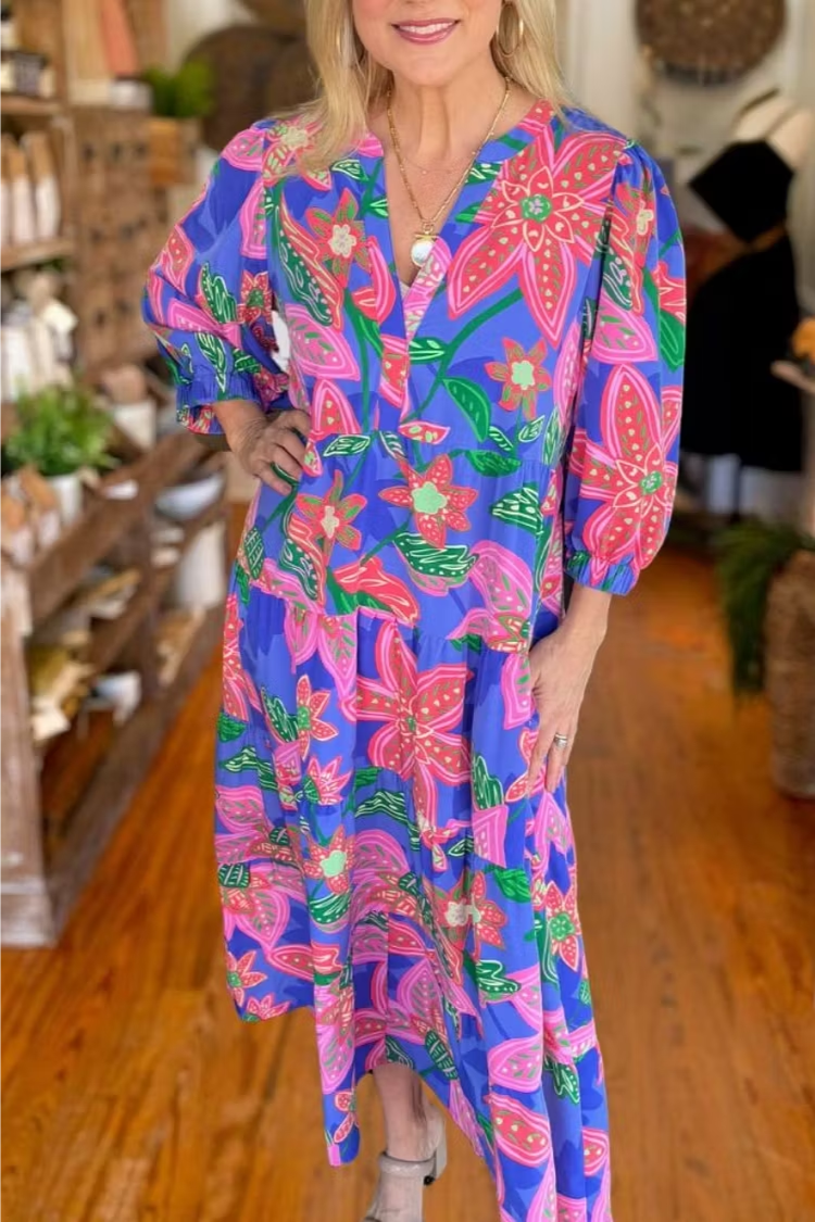 Liora – Floral dress with feminine elegance