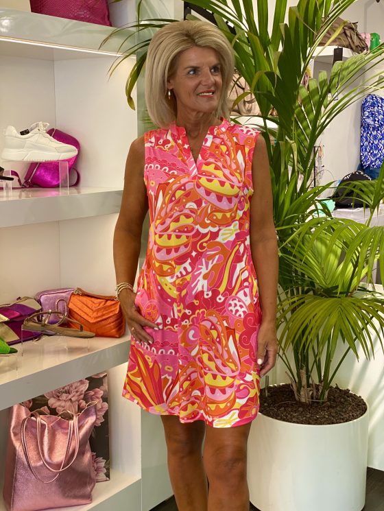 Ilira - Elegant V-neck dress