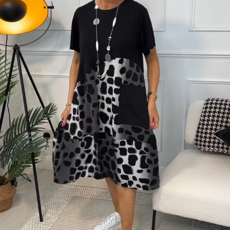 Lisette - Loose printed dress with round neck and short sleeves